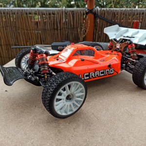 DIY Skid, Front- und Rearbumper für LC Racing EMB-1_20210831_153649.jpg